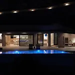 Alexandra Villa *
