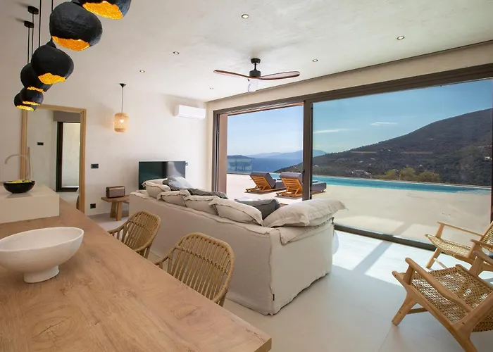 Villa Alexandra Lefkada City